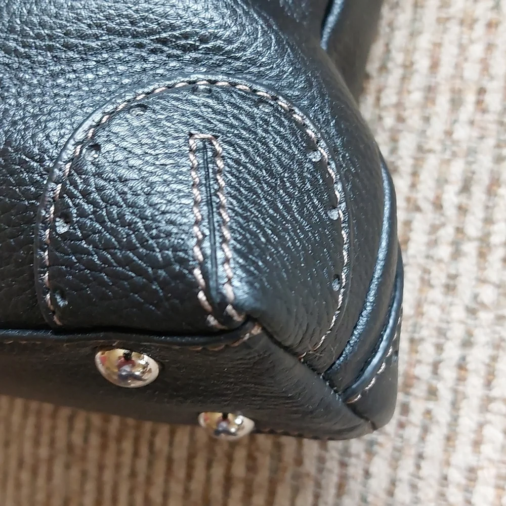 Tignanello Leather Bag - Picture 4 of 12